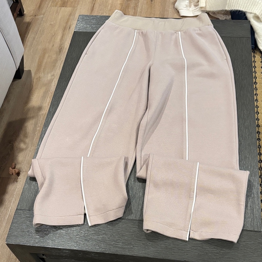 Spanx Air Essentials Airpiqué Straight Leg Pants Size Medium